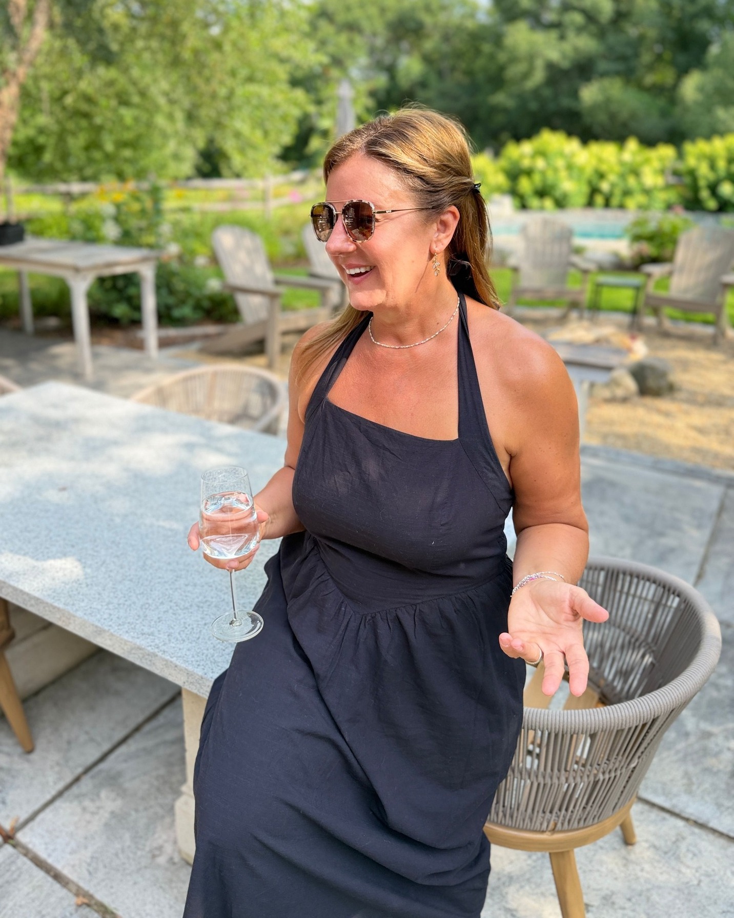 I’ve been loving Amazon lately for finding pieces like this dress. The best part is how quickly everything comes, which makes it way too easy to add five more things to my cart. 😂 Who else loves finding a good Amazon fashion find?
#Fashion #Clothing #Summer #Dress #NH