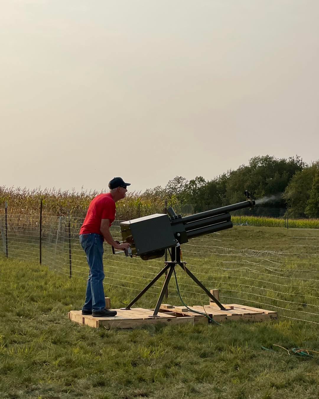 We are now open weekends for the fall and you know what that means… APPLE CANNON time!! Our Back 40 play area + corn maze will be open Saturday and Sunday, 9-6 (with last entry tickets sold at 5 p.m.)
If you’re not sure what the Back 40 is—it’s a giant play area at the back of our orchards, separate from the upfront children’s play area, farm animal barn and market. Our corn maze and apple cannons are part of the Back 40, as well as other fun attractions like giant bouncy pads, pedal cart track, roller and tractor slides, BIG straw mountain and more! It’s a fun place to challenge yourself to getting through the corn maze (there’s a kiddie mini maze section too!) and hang out with family and friends. You can get there either by walking, or we run a free tractor-wagon ride out there on weekends. Entry is $16/person. No time limit on how long you can stay. Apple cannons are an additional $5/bucket of apple ammo. Check out our website to help you plan your visit: www.schwalliers.com/plan-your-visit.
Come on out and soak up sunshine and fun!