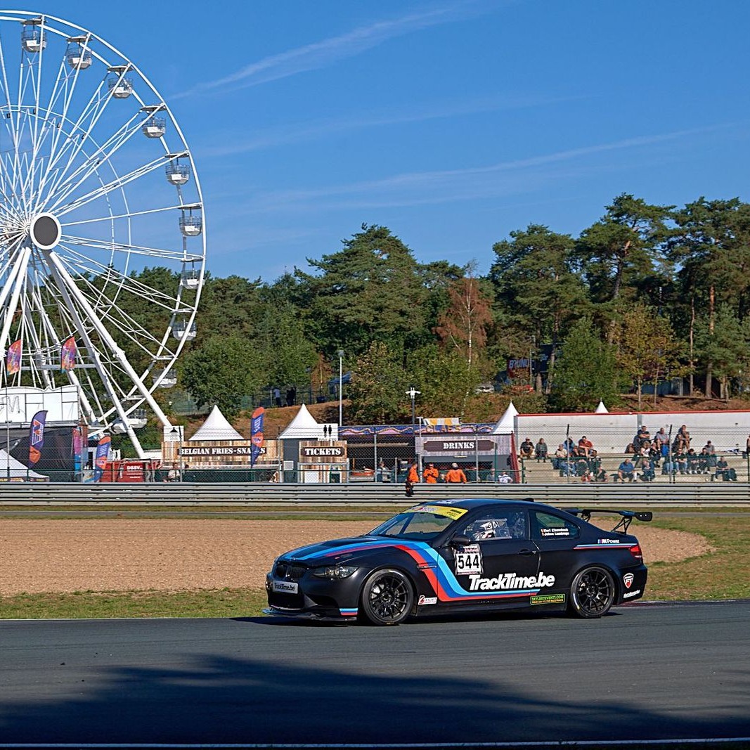 RACE WEEKEND!!!!
Belcar Skylimit Sprint Cup - Truck Grand Prix Zolder
Full focus on Zolder this weekend!
We're back in the Belcar Sprint Cup in the @tracktime.be BMW E92 M3 V8 for the 5th round of the championship, taking place at the Truck Grand Prix!
After some intense battles, we're proud to be currently leading the standings!
Let's push to the max! 🏁🚗💪
📸David Noels