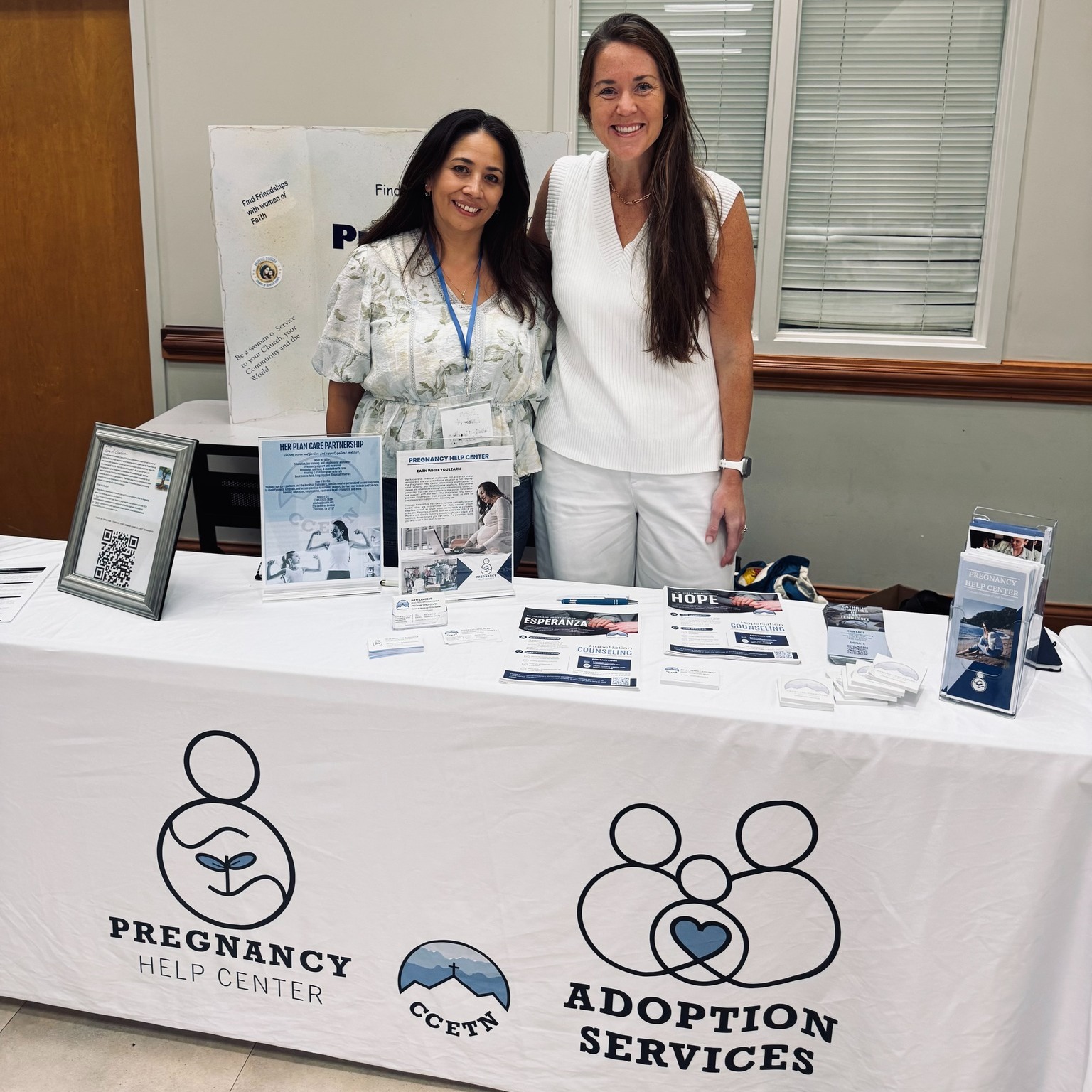 Catholic Charities of East Tennessee was honored to participate in the Diocese of Knoxville Women's Event this weekend.
We enjoyed connecting with attendees and sharing information about our Pregnancy Help Centers and our new partnership with HopeNation, which is helping expand awareness of the mental health counseling services available in our community.
Mental health support is an important part of overall well-being, and we are grateful for opportunities to engage with community members, answer questions, and connect individuals with valuable resources.
Thank you to everyone who stopped by our table to learn more about promoting hope, healing, and mental wellness.
#CCETN #HopeNation #MentalHealthMatters #DioceseOfKnoxville #CommunityCare #HopeAndHealing