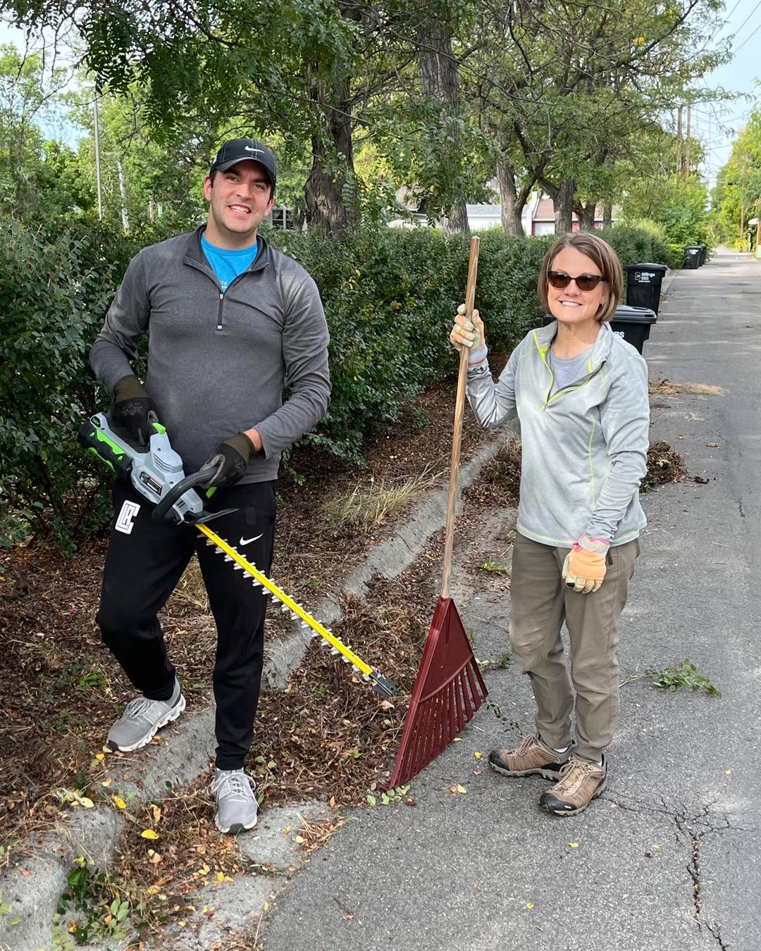 Thank you for a wonderfully successful and efficient clean up day, ALC! We so so appreciate all of your hard work and your time!