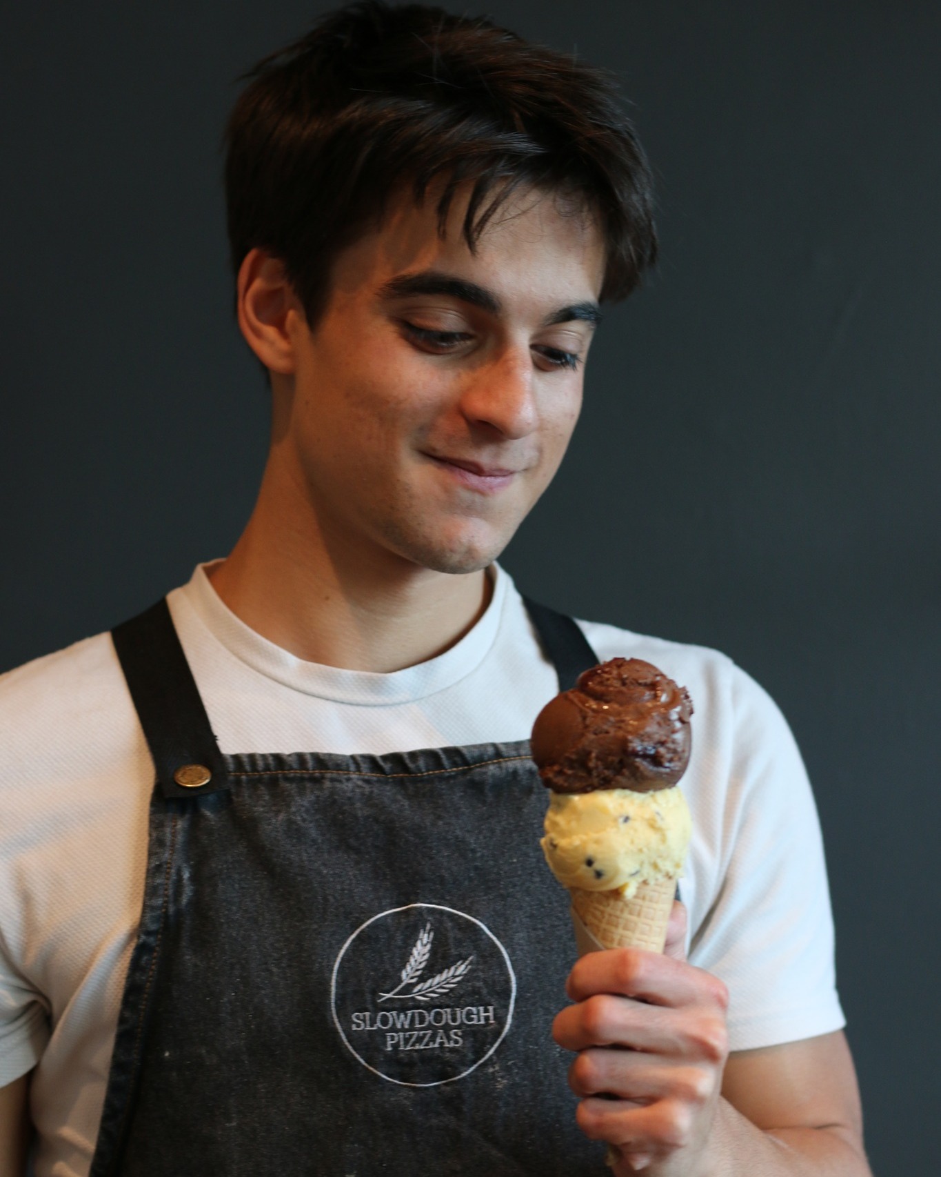 Five reasons you can't not fall in love with our Little Scoops ice cream:
🍧It's made with 100% whole ingredients only - there's no colours, no gums, no emulsifiers. The colour, texture and flavour you get is made from real ingredients only.
🍧Our ice-cream is naturally sweet with sugar and fruit, no glucose or corn syrups.
🍧We have painstakingly pored over traditional methods and recipes to craft a range that is fresh, wholesome and delicious.
🍧We have a dairy range, made with Bannister Downs and a vegan range - so there's something for everyone!
🍧It's delicious! Pure and simple.
Pick up a 500ml tub of our current flavours at our Willagee and Clarkson stores, and by the scoop at Willagee only. Or, be extra decadent and order it delivered straight to your door via Uber Eats and Door Dash.
Little Scoops is our treat to you - that you can feel good about, every single time.
#slowdoughpizzas #littlescoopsicecream #perthgelato #perthisoklocal