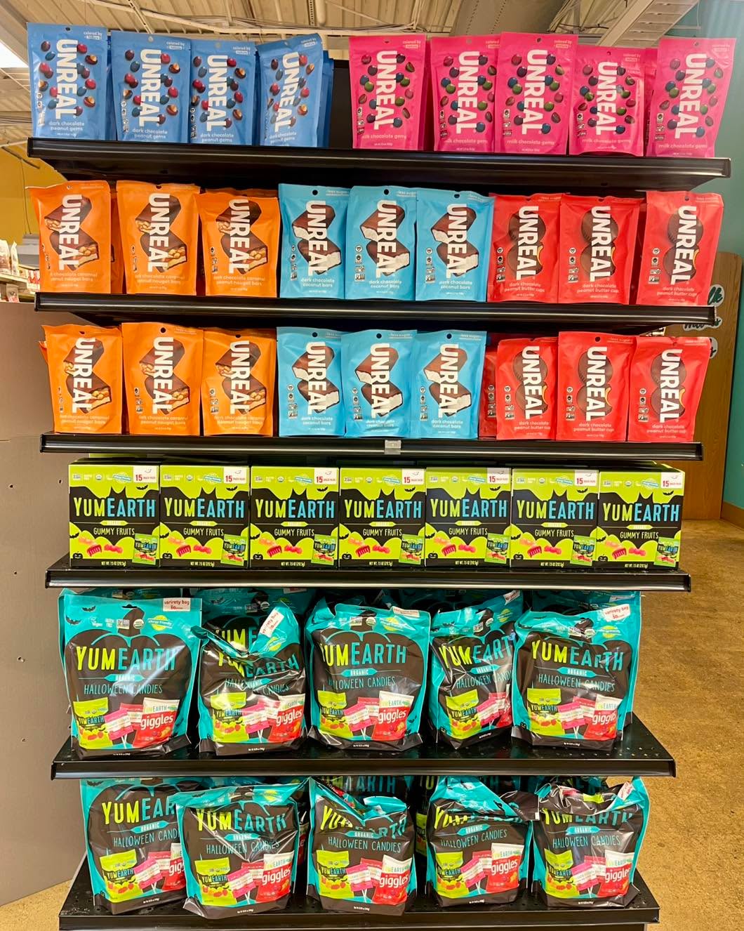 With Halloween approaching, it’s never too early for some candy 🎃 Satisfy your sweet tooth with treats that’ll make you feel better than their traditional counterparts.