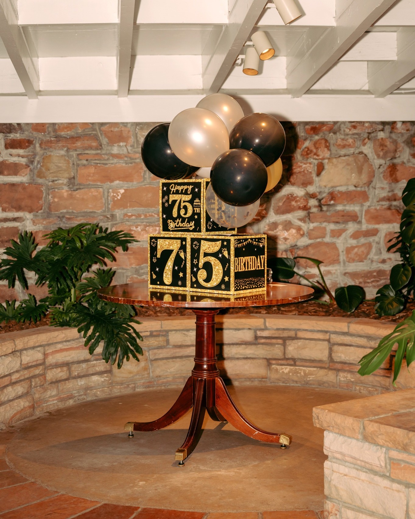 At Memorial House, we donβt only host weddings! We love celebrating all kinds of special occasions. π₯
This was such a fun βBirtha-versaryβ celebration for a couple celebrating their 40th anniversary and his 75th birthday! What a fun way to celebrate two big milestones together.
Planning a celebration of your own? Inquire today to learn more about hosting your next event at Memorial House! Link in Bio.
Catering: @cuisineunlimited
#utaheventvenue #slceventvenue #utahevents #utahvenue #slcvenue