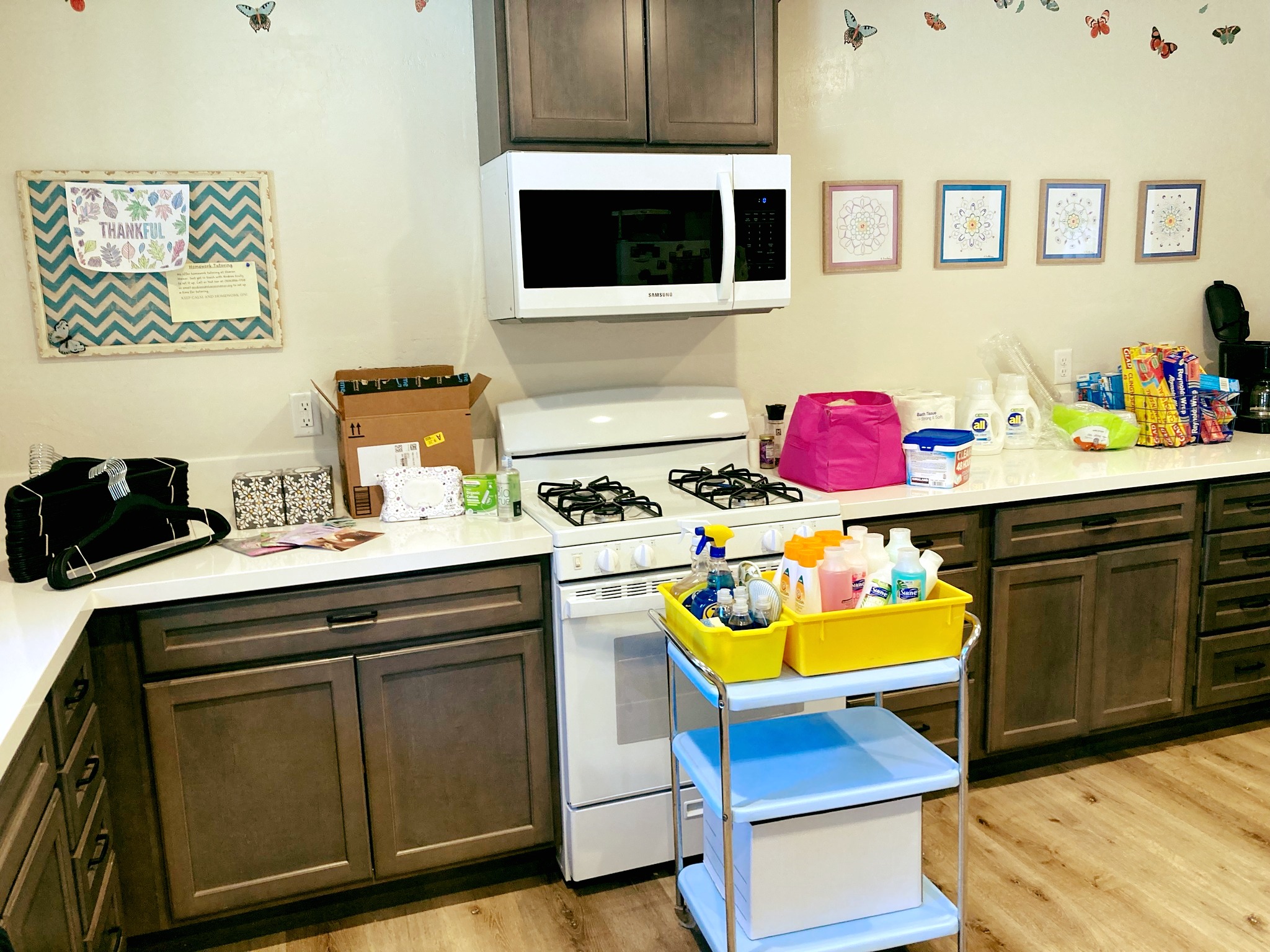 Here is our Sharon Manor non-food pantry setup! 💜
A big thank you to everyone who has donated to help stock the pantry with everyday kitchen, bathroom, laundry, and cleaning essentials. These donations help residents have access to items they need, leaving more room in their budgets for other life essentials, like groceries.
Want to help us keep the pantry stocked? We welcome donations of new, unopened items.
Donations can be dropped off at the Housing Solutions administrative office:
📍 1500 E Cedar Ave, Ste. 86, Flagstaff, AZ 86004
(Just east of the Little Caesars)
🕘 Monday–Thursday, 9 a.m.–3 p.m.
Thank you for helping make this resource possible for Sharon Manor residents! 💜