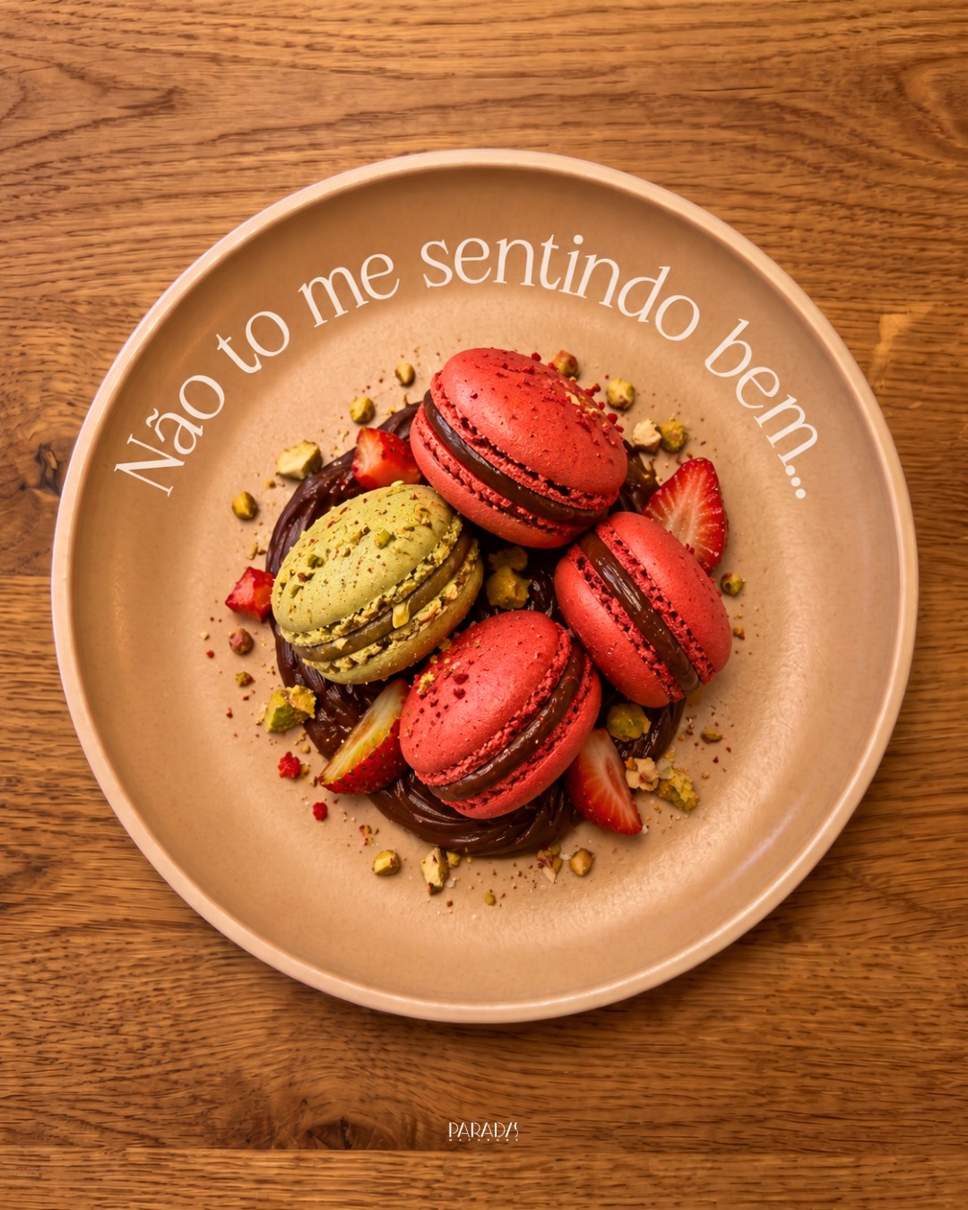 Dizem que o dinheiro não compra felicidade, mas compra macarons da Paradis, e a ciência (ou pelo menos o nosso paladar) comprova que o resultado é exatamente o mesmo! 🤷♂️❤️
Se o seu dia precisa dessa evolução mágica, o remédio perfeito está à tua espera no balcão ou à distância de um clique no link da bio! 📲
📍 Rua Haddock Lobo, 1380 - Jardins, São Paulo - SP
#Macarons #MacaronFrances #macaronsp #doceriasp