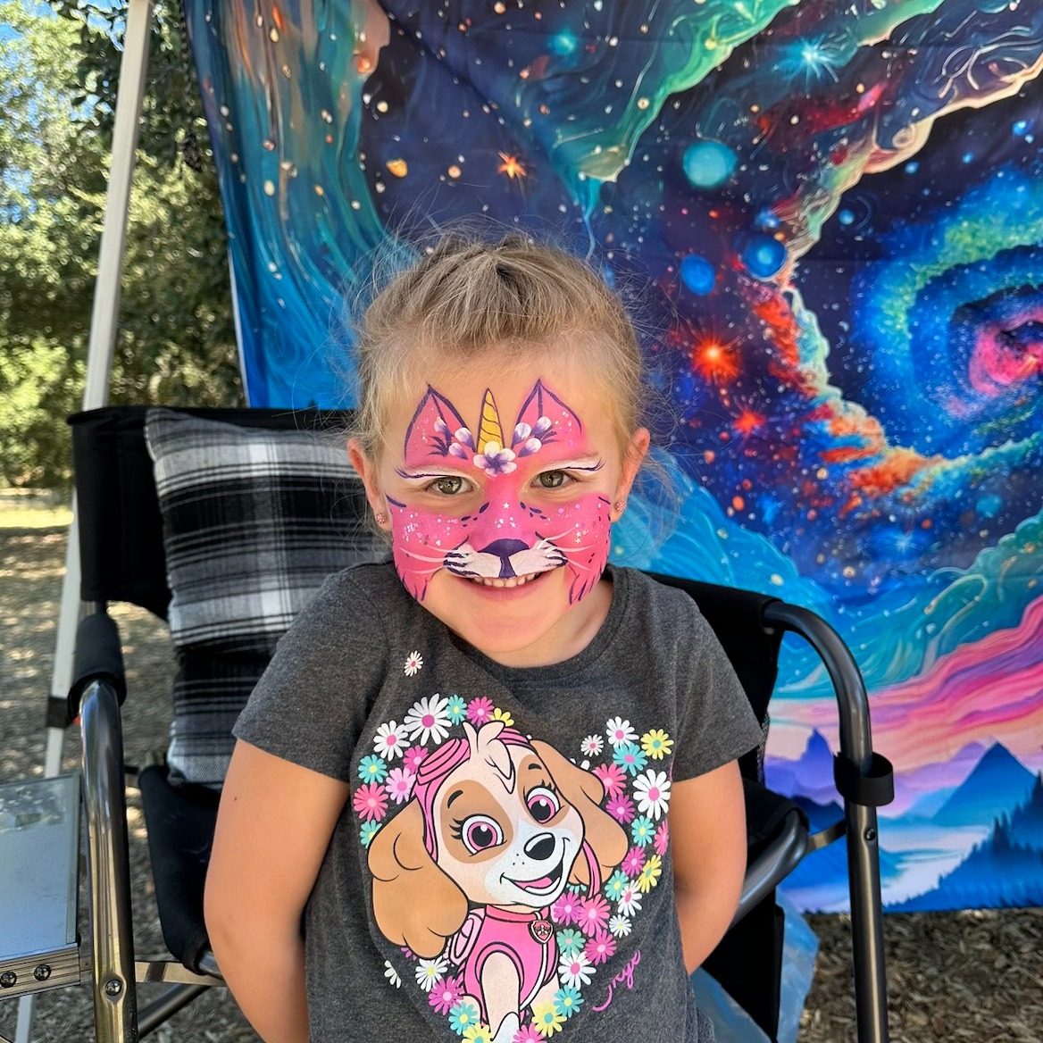 Stop by and see Ms. Gabby for awesome face painting every Saturday & Sunday during Harvest Fest!
(Please note: Face painting is a separate, optional add-on provided directly by our vendor and is not included with farm admission or wristbands.)