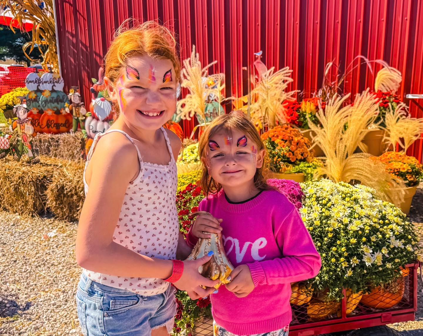The ๐ golden gourd was found by these two cuties on Saturday. But guess what?!?! Weโre going to hide it again for day two of ๐ Pumpkin Palooza! If you find it, your wagon of pumpkins and mums will be FREE!
โฐ 10AM - 5PM
๐ Wagon Sale - ALL DAY
๐ธ Band 11:30AM-2:30PM
๐จ FREE Face Painting 10:30AM - 3:30PM
๐ Food Truck 11:00 AM - 4:00PM