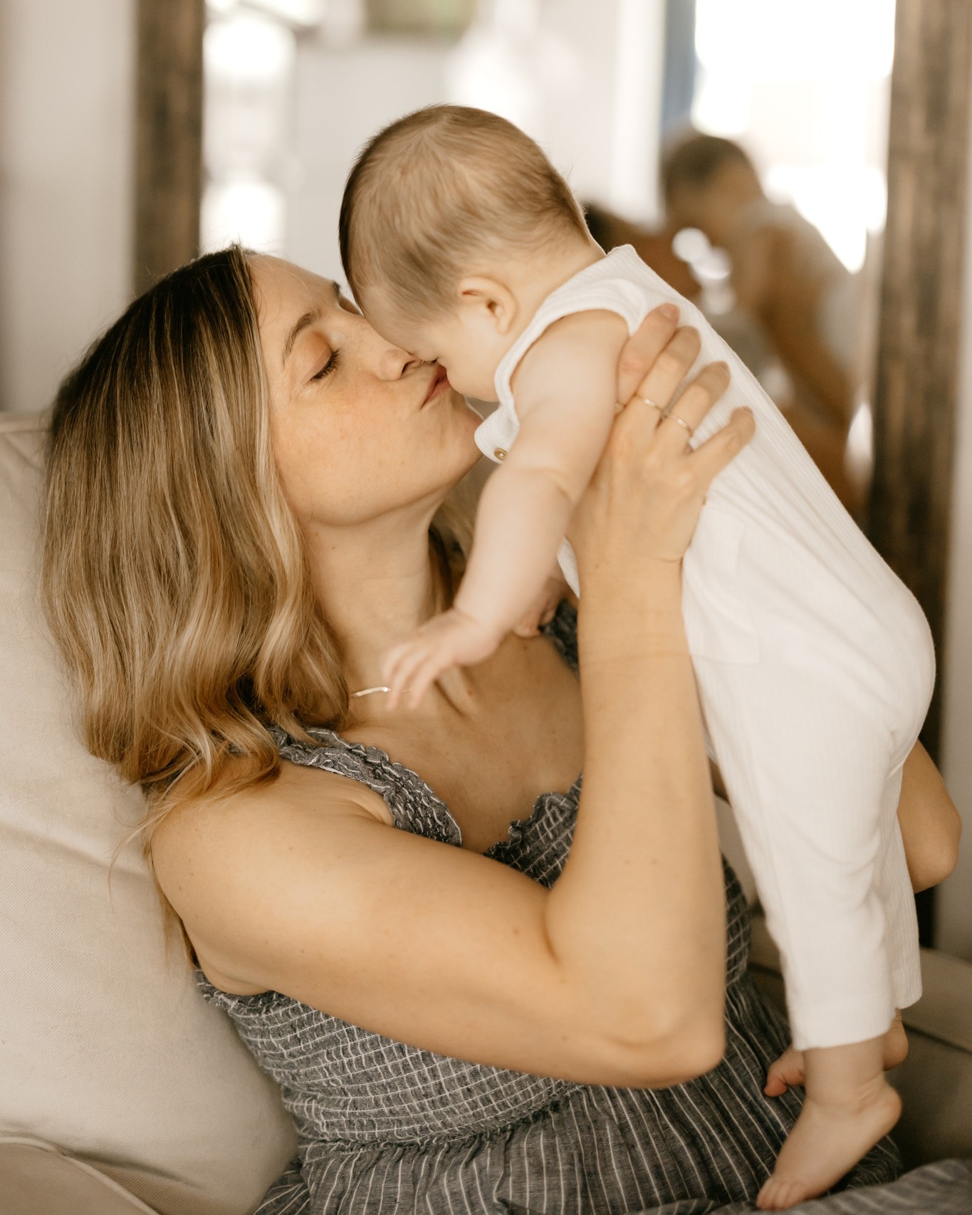 The sweetest love on this rainy day ❤❤
.
.
.
CT Family Photographer | Fairfield County, CT Family and Newborn Photographer | Family and Newborn Photographer serving Fairfield County, CT
#inperspectivephotography #westportctmoms #familyphotographerct #ConnecticutPhotographer #newenglandphotographer #ctphotographer #westportphotographer #ctsmallbusiness #connecticutmoms