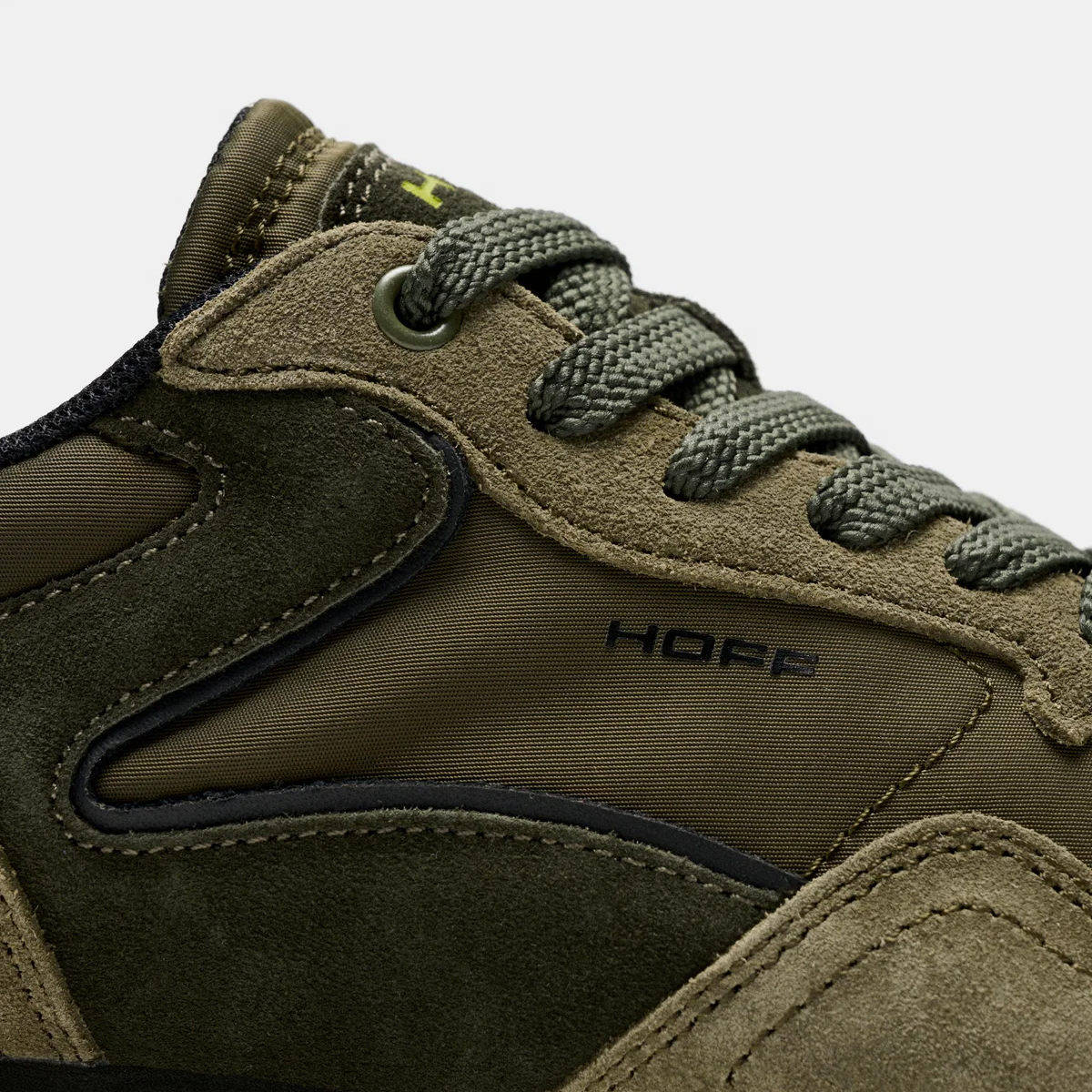 The HOFF City in Green.
A lightweight everyday trainer made from a mix of premium materials, with a Memory Foam insole for added comfort and support.