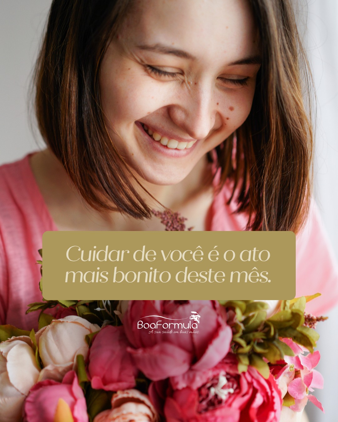 Outubro Rosa nos convida a cuidar da saúde feminina com mais atenção e profundidade.
Menopausa, equilíbrio hormonal, saúde sexual: temas que muitas vezes ficam em segundo plano, mas que têm impacto direto na qualidade de vida da mulher.
Na Boaformula trabalhamos com ativos inovadores e com respaldo científico para apoiar você em cada fase. Desliza e conheça duas fórmulas pensadas especialmente para o bem-estar feminino.
📍 Boaformula Farmácia de Manipulação
🔗 Link na bio
#OutubroRosa #SaúdeFeminina #Boaformula #FarmáciaDeManipulação #BemEstarFeminino