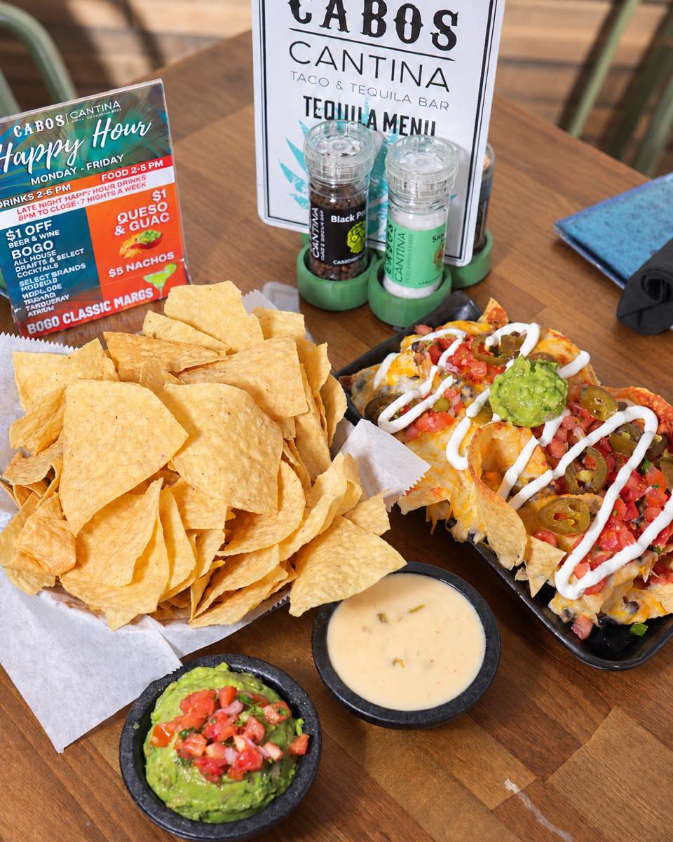 Chips, dips & happy hour sips 🌮🍹 Your afternoon plans are looking good at Cabo’s!
🧀 $1 queso & guac
🔥 $5 nachos
Monday–Friday
Food specials: 2–5 PM | Drink specials: 2–6 PM
#CabosCantina #DowntownFortMyers #FortMyersHappyHour