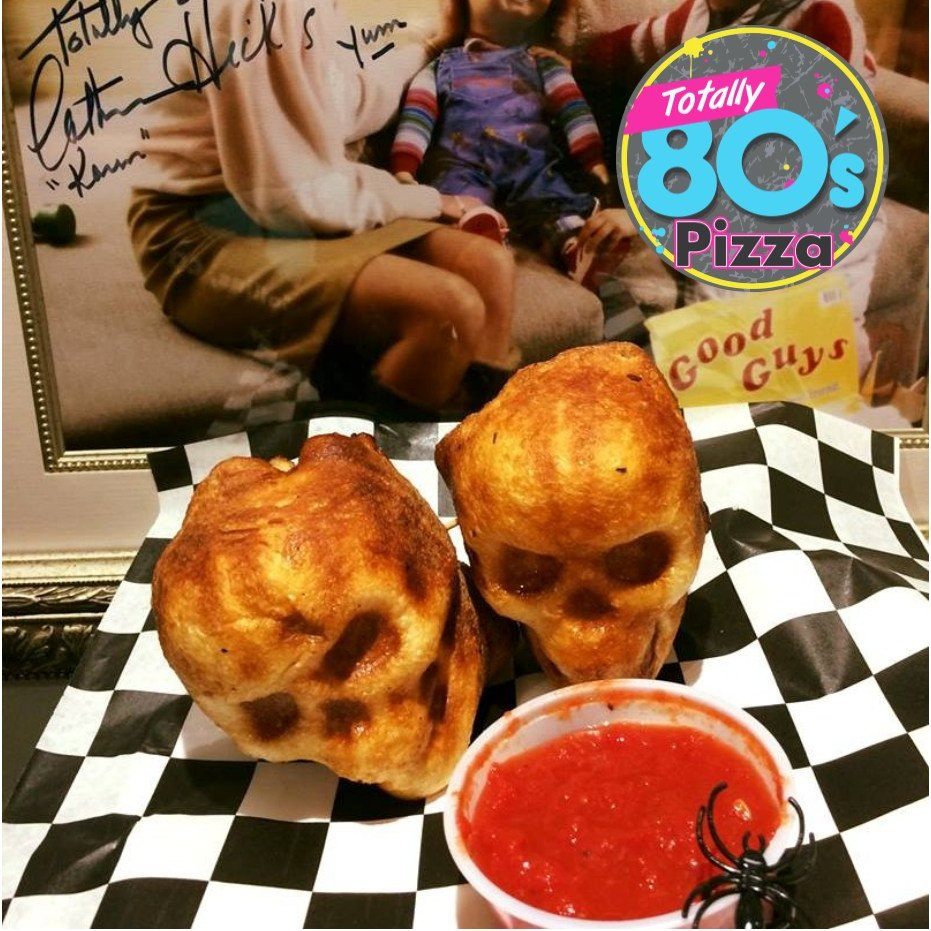 Boo! Spooky Stuffed Pizza Skulls are back to haunt your taste buds! 🎃 Bacon, pesto chicken, and cheese - the perfect trio to die for. Comes with a side of marinara and a spider ring to make your meal a real scream! 😂