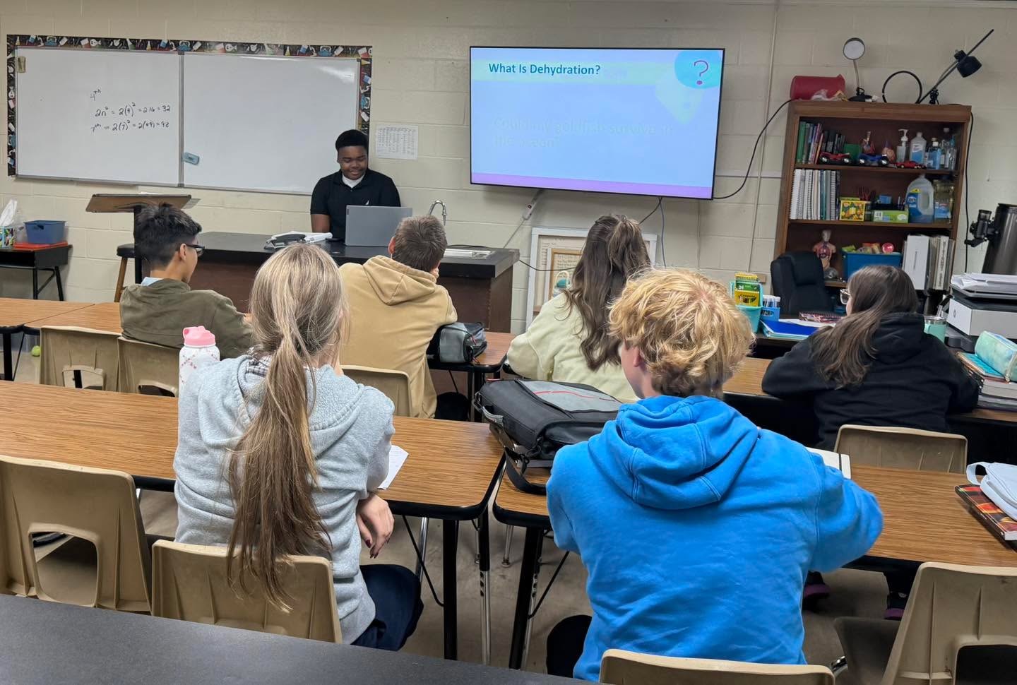 Today in Miss Carol Rollings’s Biology class, senior Sincere Rogers had the opportunity to teach the class as part of the requirements for his Dual Enrollment course, Teachers of Tomorrow, through Bob Jones University.
We are proud of Sincere for taking on this opportunity to develop his teaching skills and gain valuable classroom experience!