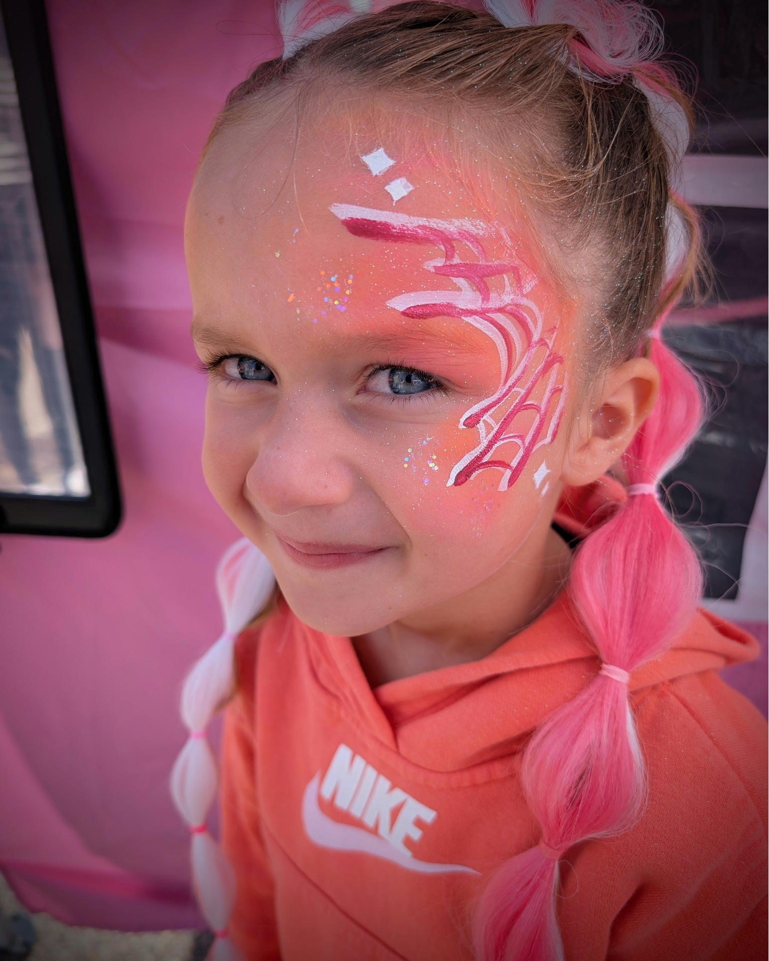 One of my favorite events to come back to every year ππ
The Pink Pumpkin Run always feels like such a celebration. Beautiful weather, so many wonderful people, and a community coming together for such a good cause. Iβm always grateful to get to be a small part of it.
And I had the best neighbors this year! Salon Effervescence was right next to me doing braids and hair tinsel, so there was plenty of sparkle happening in our little corner. β¨
Thank you so much to Leah Nagel and all of the sponsors for having Color Pop back again this year. I had such a fun day and already canβt wait for the next one! π