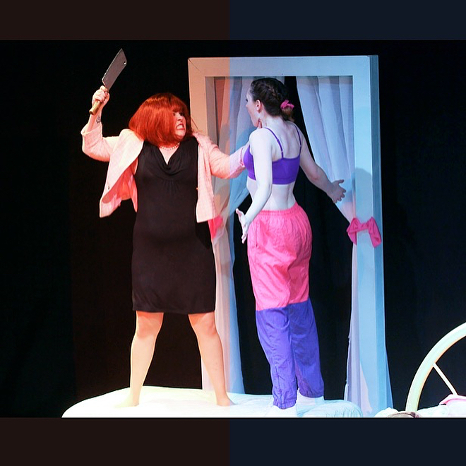 Mom’s gonna kill mih ———————————————————————
Never posted pictures from White Girl in Danger cause I’m bad at social media but here are some of my favorite moments 💁♀️So much love to everyone involved 💜