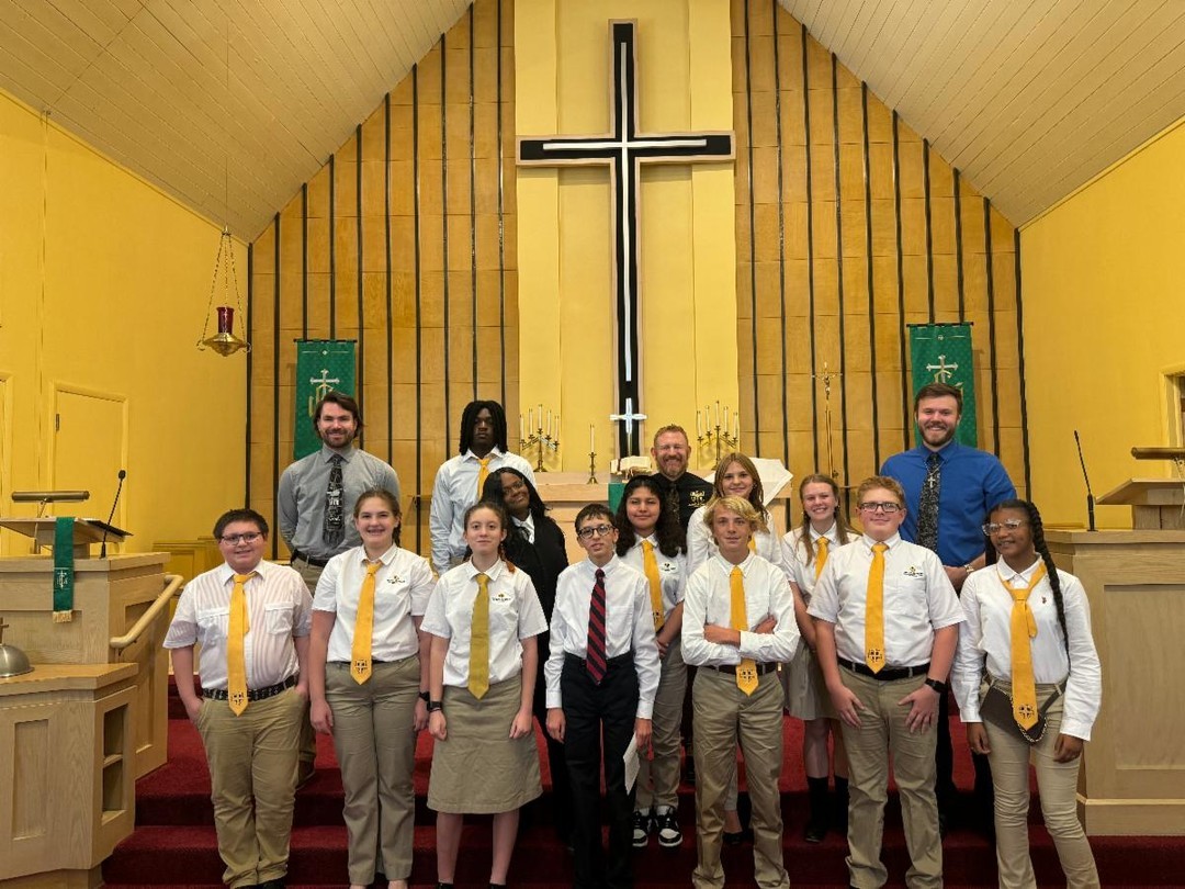 #matinsmondays - It is beautiful to hear voices in our church, hallways, and classrooms again. Quite a lot has changed since our first day of school last school year. We have grown from three to fifteen students. Thanks be to God for His continued blessings and provision of our school. A special thank you to our families that have been with us from the beginning and a warm welcome to all our new families!
#classicaleducation #ccle #lcms #classicalluthed #highschool #lutheraned #lutheran #education #classicalschools