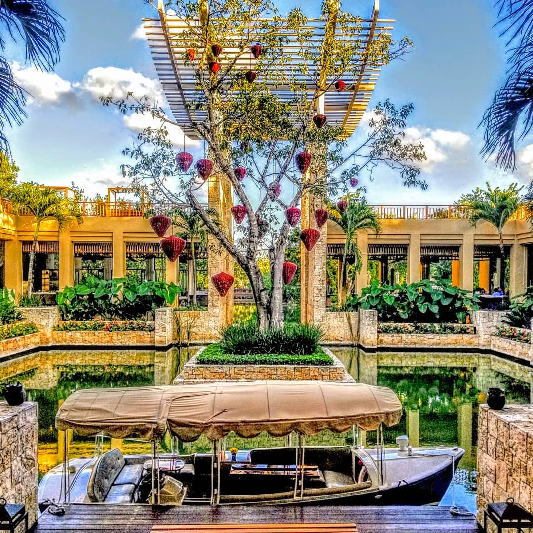 Enjoying every moment at @banyantreemayakoba .
.
.
.
#mexico #banyatree #mayakoba #travel #sunshine #luxurylifestyle #luxurytraveller #luxurytravels #luxurytraveler #holidaylove #holidays #happy #luxlife #luxurytravel #happyholiday #sunshine🌞 #sunfun #funinthesun