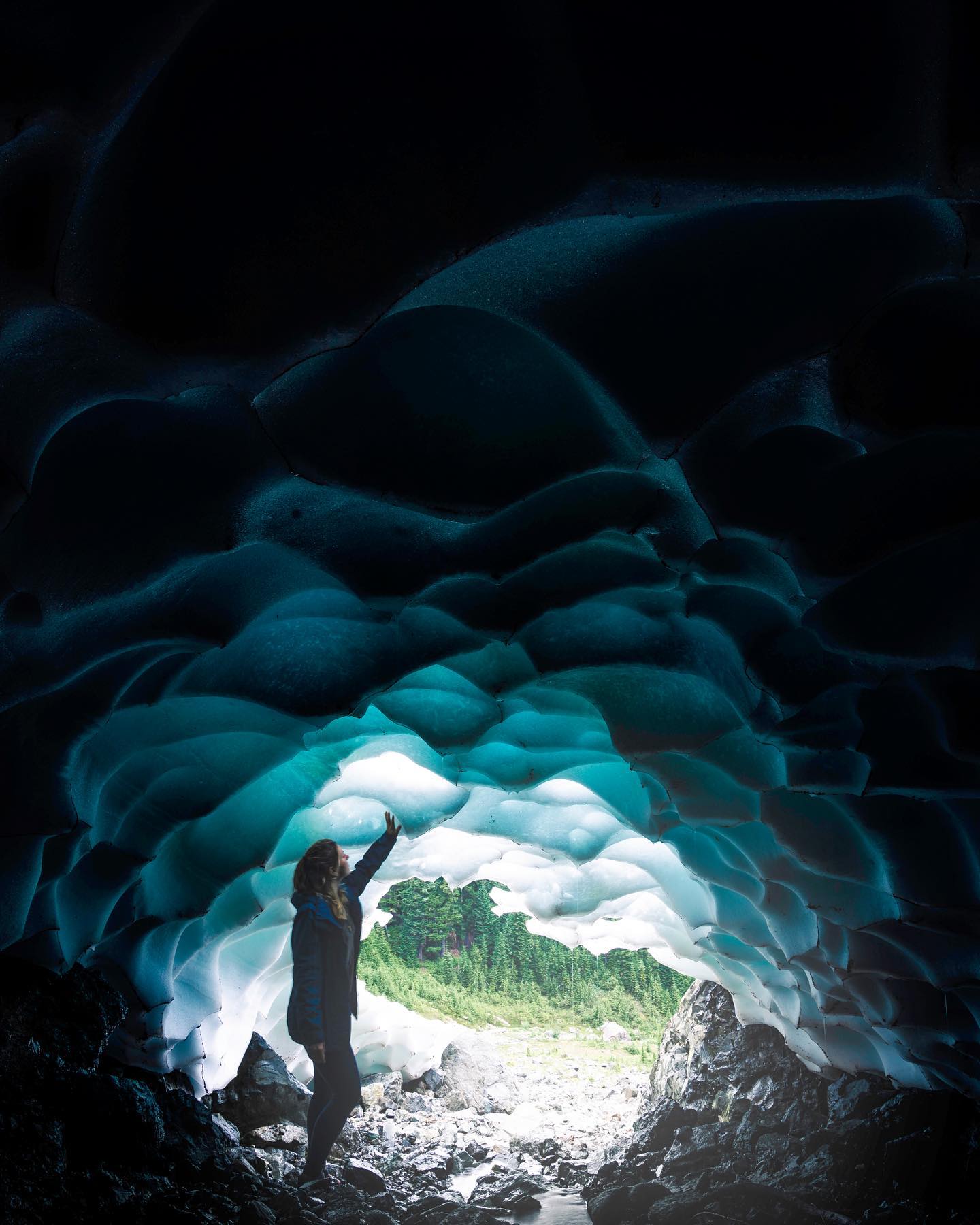 We just got back from 3 days in the alpine around King's peak in Strathcona Provincial Park. This photo is from a snow cave in the upper alpine meadows.
.
.
.
.
.
#yourbcparks #bcparks #strathcona #strathconaprovincialpark #hellobc #explorebc #explorevancouverisland #explorecanada #landscape #alpine #trekking #Hiking #mountain_world #mountainstories #mountainlovers #marvelshots #majestic_earth