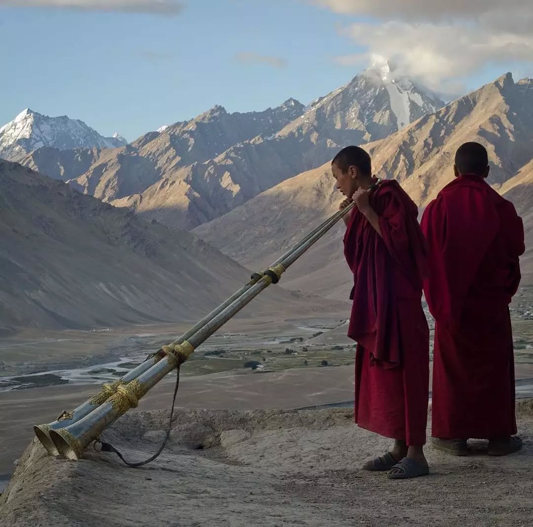 Travel Stories from Ladakh
.
.
"Norphel and Changchup blustered into a pair of enormous dung-chen, the flared bells resting on the parapet.
The Mandala had been completed, and the boys were summoning Guhyasamaja, the great Gelugpa. His temporary home among the grains of sand awaited"
.
.
📷Courtesy @brucekirkby
.
#ladakhbackpackers #travelholic #backpacking #lehladakh #backpackers #wanderlust #spiritualawakening #instagram #nikonindiaphotography #ladakh #likeforlikes #backpackertrails #ladakhdiaries#followforfollow #adventurelover #himalyandiaries #himalayas #ladakh2021 #travelphotography#incredibleindia #follow4followback