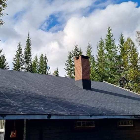 En uke med drittvær sett fra en taktekkers ståsted er over. Vi tar helg og krysser fingrene for at neste uke blir bedre👍 god helg folkens!