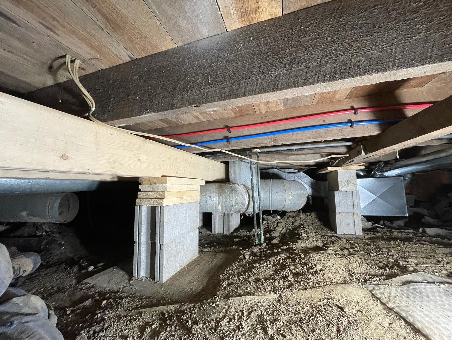 Victorian era house leveled and ready for the next century 🤩