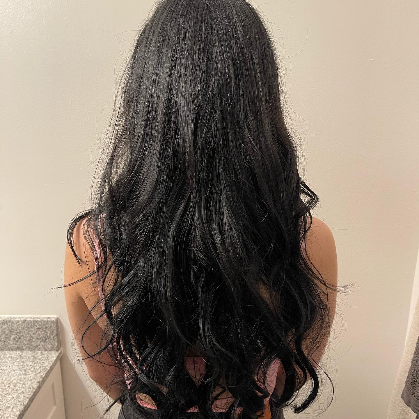 Love it when clients send me pics! 25 inch tape in extensions add some spice to your night❤️#hairextensionsnyc , #tapeinextensions, #tapeinhairextensions, #newyorkhairextensions, #customhairextensions, #halohairextensions, #handtiedhairextensions,