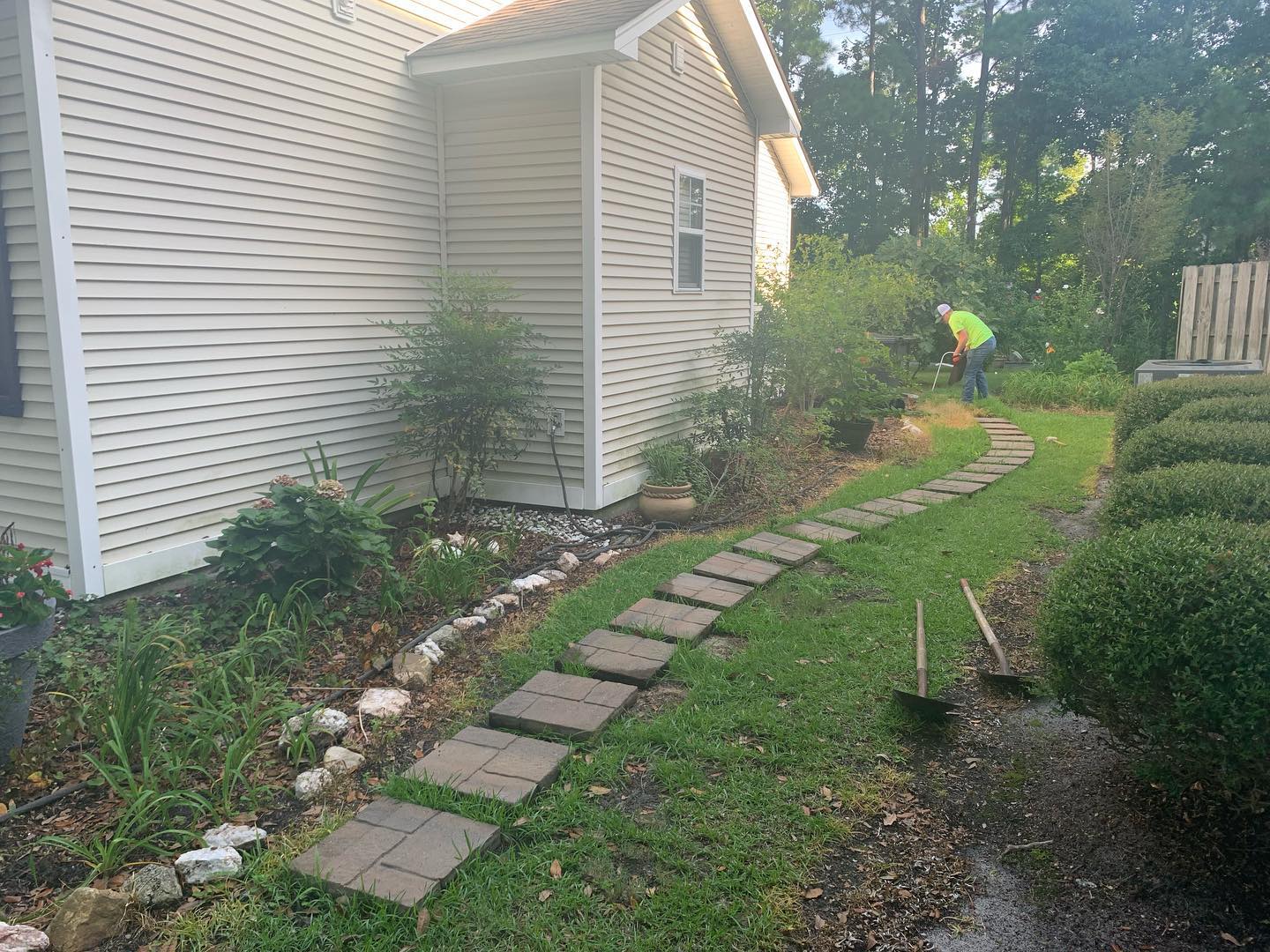 Small paver stepping stone install