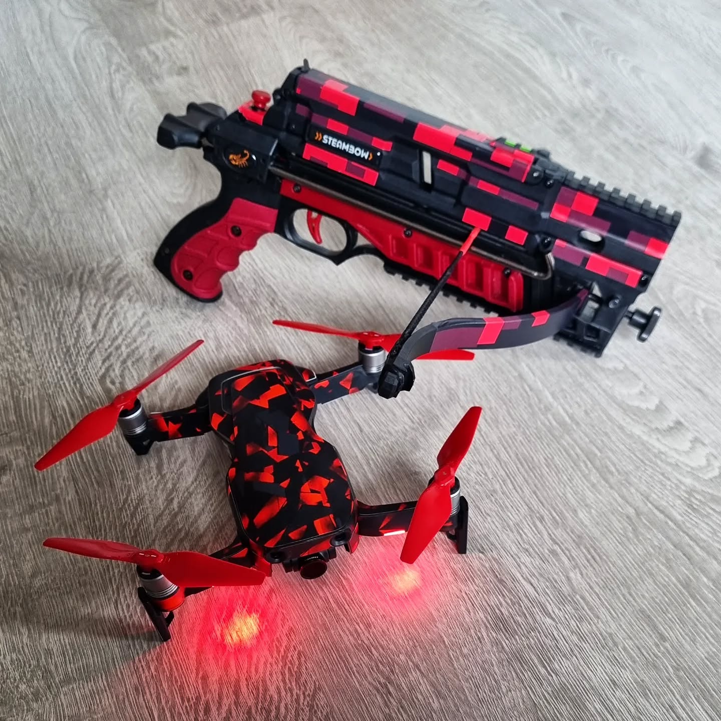 Rate this Combo 0-10
@steambow STINGER II
@djiglobal Mavic AIR
#custom #Dreamteam #cqb #crossbow #armbrust #bogensport #archery #archersofinstagram #tactical #digitalcamo #airsupport #vtol #mavic #mavicair #gunsofinstagram #edc #edcgear #blackred #dji #DIY