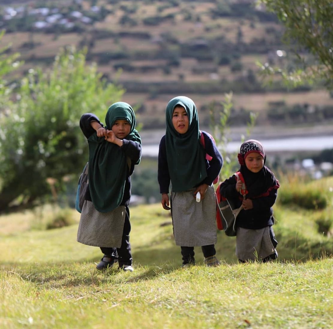 TRAVEL STORIES FROM LADAKH
.
.
"The sound of threshing machine got me hike up to the topmost village of Suru Valley where I met Haji Ali and his family. That whole afternoon was spent documenting the process of harvest and listening to their stories. Next year when I visited the family to give this photo, Haji Ali was no more.
Sometimes we end up capturing moments which
can be so precious to others and lets them keep the
memories alive..”
.
.
Courtesy @_ayan.biswas 
#ladakhbackpackers #travelholic #nubravalley #backpacking #reels #trendingreels #lehladakh #backpackers #trending ##wanderlust #spiritualawakening #instagram #nikonindiaphotography #ladakh #likeforlikes #backpackertrails #ladakhdiaries #followforfollow #adventurelover #himalyandiaries #himalayas #ladakh2022 #incredibleindia #shotoniphone #travelphotography#incredibleindia #follow4followback #instalike #instagood #instamood