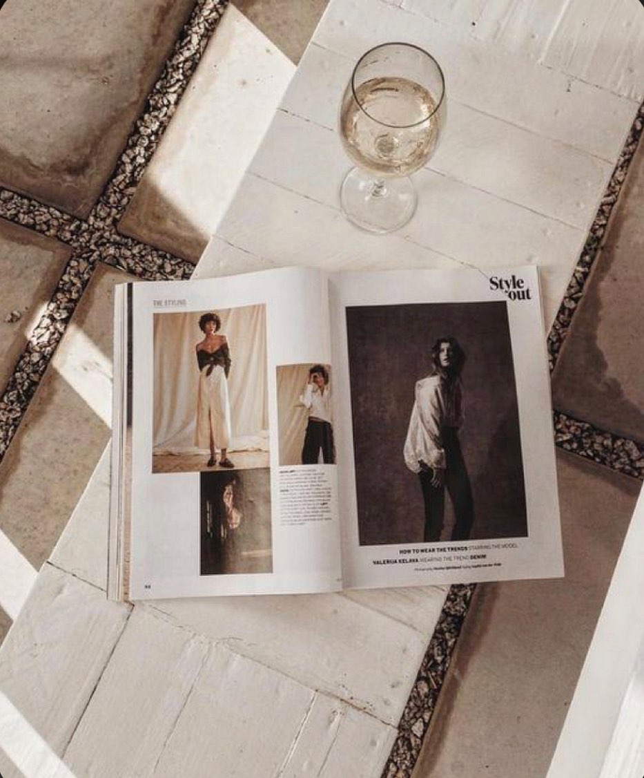 We design > One of our services is Design: social assets, editorial, web, flyers, you name it!
Just dm us ✉️ and #LetsBrunch