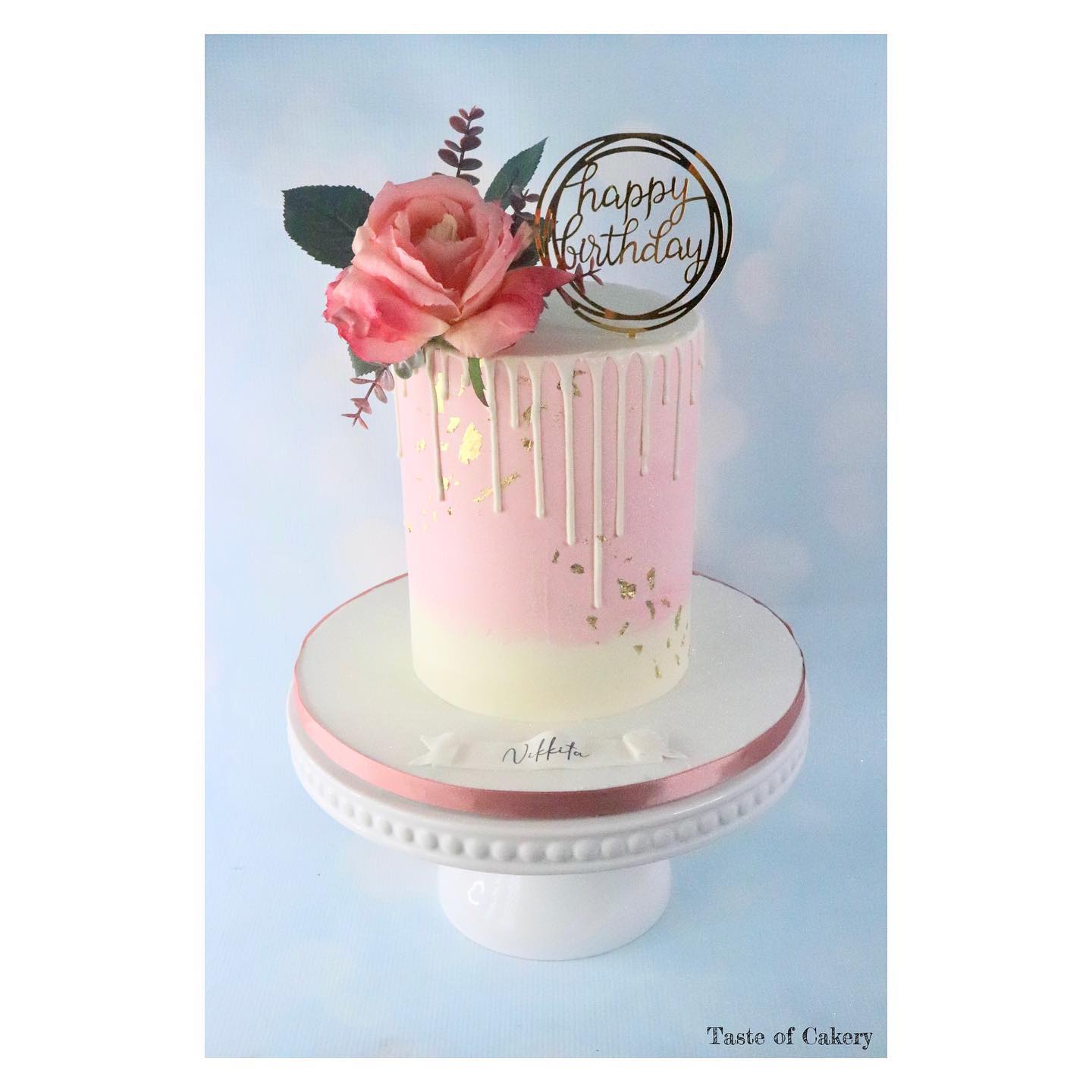 Something pretty in pink for your timeline. Drop a 🌸