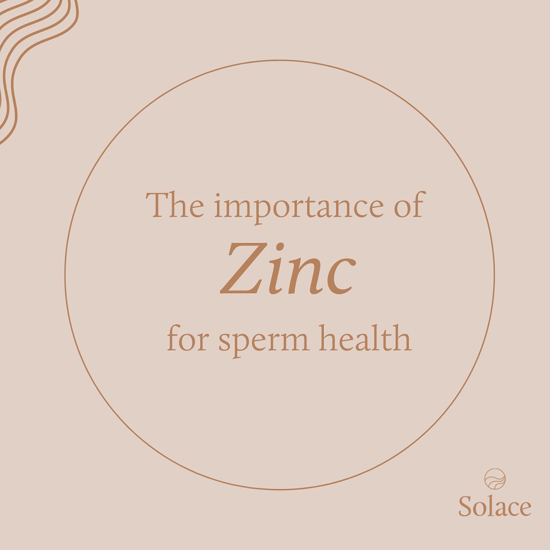 〰Zinc plays a key role in many body processes from immunity, cell division and wound healing. It’s also really important for male fertility – zinc helps improve sperm health, morphology, count and motility. The important marker of sperm health.
〰Zinc helps to improve testosterone levels is by aiding the body in converting cholesterol into testosterone. It is also believed to be responsible for increasing production of LH (luteinizing hormone), which stimulates testosterone secretion in the testes. Studies have indicated that supplementing with zinc can result in improved semen quality and quantity. Men loose about 1 mg of zinc each time they ejaculate. 💦
〰Dietary sources of zinc include beef, turkey, cashews, my favourite oysters and pumpkin seeds are all rich sources. 🦪
〰To maintain zinc levels you need consume around 11 mg per day and more if deficient, that’s two oysters or about three handfuls of pumpkin seeds or a 120g steak.
〰White spots on fingers nails & poor immunity could indicate a zinc deficiency but the best way to assess if you are deficient in zinc or not is to get your serum blood levels tested.
Questions + comments⬇️