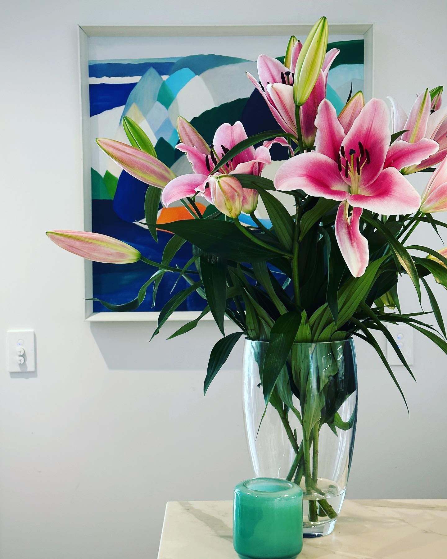 So much happiness in one perfect bunchā¦. #decoratewithflowers