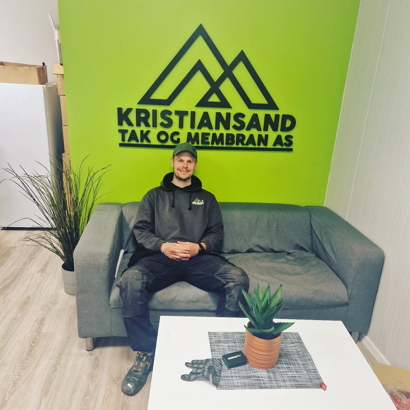 Da ønsker vi Martin velkommen med på vårt lag! Vi er glade for å ha deg med😎 Nå har vi virkelig blitt en god gjeng 🤩