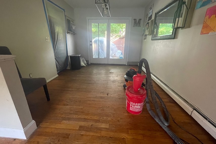 Before/during/after - dining room
#homeimprovement #carpentry #homeremodeling #homeremodel #hudsonvalleycarpenters #dutchesscountycontractors #hudsonvalley #dutchesscounty