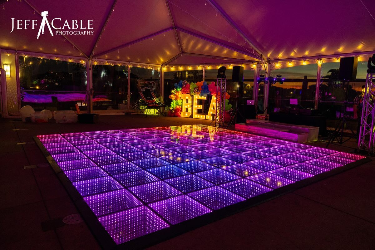 Our club house was transformed into this electric and exciting Bat Mitzvah Celebration! Let our space inspire and elevate your next creative party! 🎉 💃🕺
Photography by @jeffcablephotography
#batmitzvah #batmitzvahsf #celebration #eventspacesf #sanfranciscoevents #sfeventspace #sfpresidio #presidiosanfrancisco #presidiosf #presidiogcevents #golfcourseevents #golfinsf #golfcourseinsf