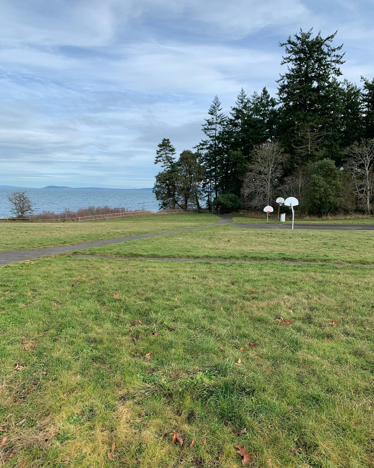 We made it through January! 🥳. Happy February 1st!!
The days are still short and dark, but slowly that will change to longer and warmer days... I can't wait ❤️.
Wishing everyone a lovely February!
.
.
#counselling #canadiancounsellor #registeredclinicalcounsellor #victoriabc #pnwcounsellor #counsellingpractice #individualcounselling #bcacc #ccpa #RCC #counsellor #colwoodcounsellor #colwood #backtobackchiro #westshorecounsellor #therapist #westshorechamberofcommerce