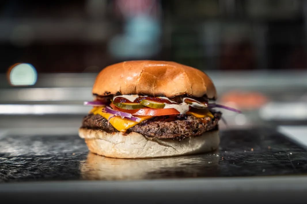 TGIF! Sink your teeth into our juicy cheeseburger โ the perfect start to the weekend vibes. ๐โจ
Tag your crew and let's feast! Hungry for some Friday flavor? Swing by The Big M!
#BigMDriveIn #PickeringFoodie #PickeringFoodScene #Pickering #PickeringEats #GTAEats #GTAFoodie #GTA #DurhamEats #DurhamRegion #DurhamFoodie
