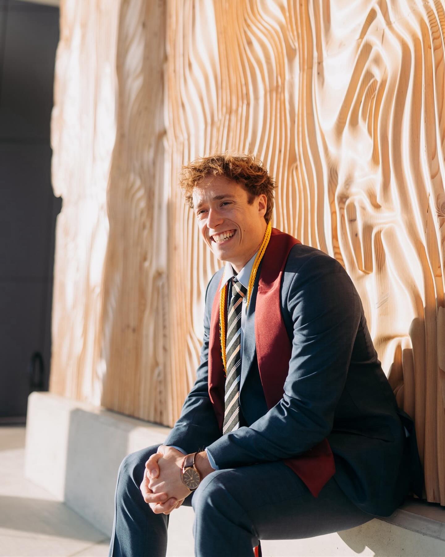 Have been waiting to take Hudson’s pictures for a while now— we met freshman year of college (on move-in day in fact!) and every year I told him I’d plan out a photoshoot for him, but somehow that never happened until his grad photos. Hyped we finally got to do these, and ofc I made sure to snag a pic with the man himself at the end 🎓