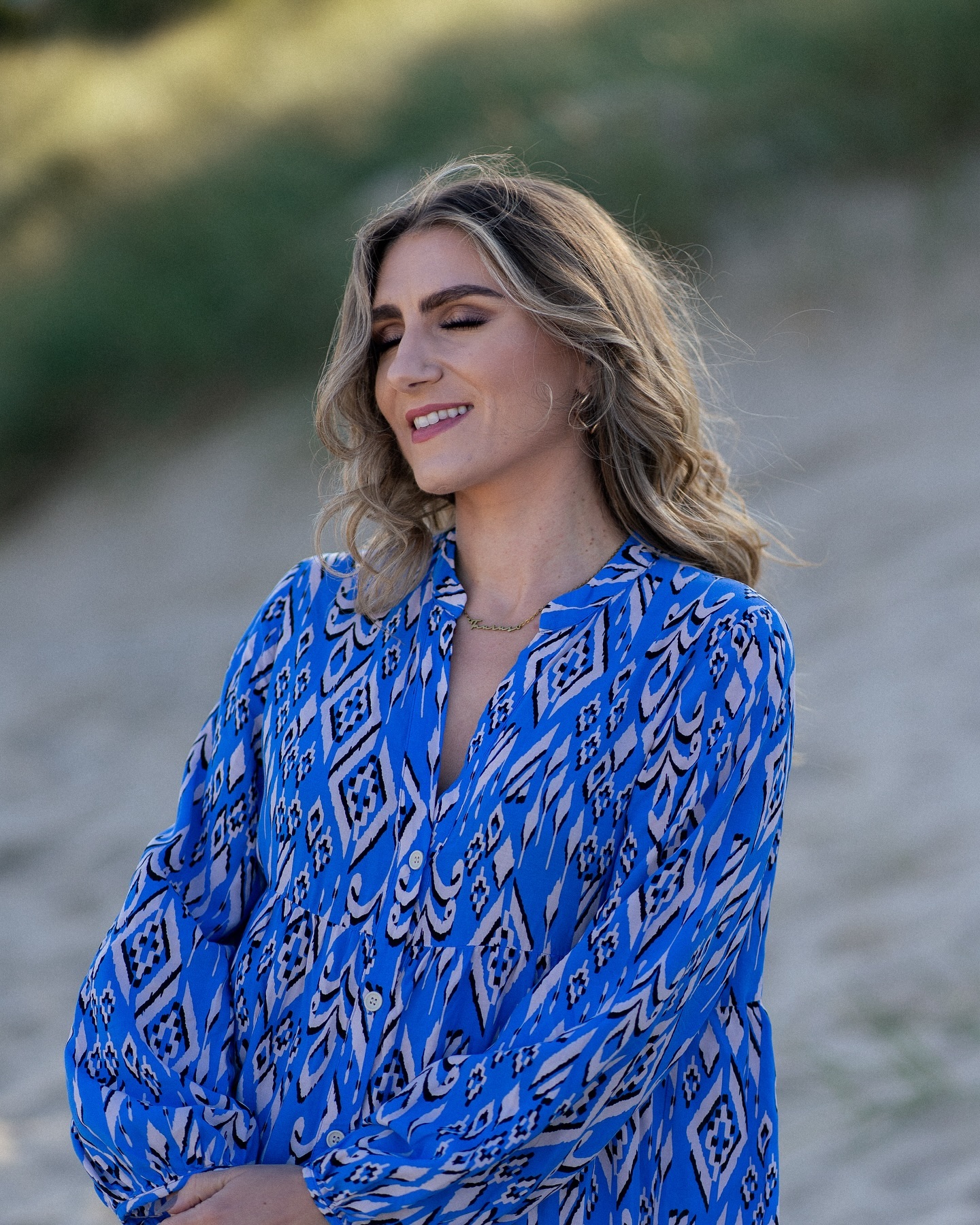 Taking in a moment of calm. 🧘🏼♀️
#beach #sandbankspoole #beachlife #beach #photography #bookingopennow #naturallightphotography #photographer #sonyalpha
#sea #model #neverstopexploring
#pooleharbour #poolequay #photoshoot
#photographylovers #memories #memoriesforlife
