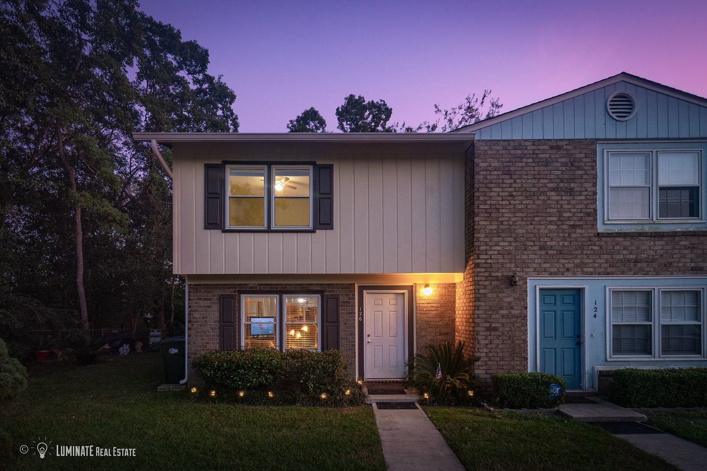 JUST LISTEDāAre you seeking a home in the heart of Goose Creek with a serene pond view where you can unwind after a busy day? Look no further than 126 Brush Blvd in the Foxborough Townhomes community!
Located off St. James Ave, this charming 3-bedroom, 1.5-bath end-unit townhome offers a perfect blend of comfort and convenience within its 1,300 square feet.
Foxborough Townhomes amenities include a pool and clubhouse, and its prime location off St. James Ave provides easy access to shopping, dining, and entertainment.
Donāt miss the rare opportunity to own an end-unit townhome on a pond lot in the heart of Goose Creek! Schedule your private viewing today.
DM or comment for more details. Or check our link-in-bio.
#goosecreekhomes #goosecreekrealestate #movetosouthcarolina #southcarolinahomes #southcarolinaliving