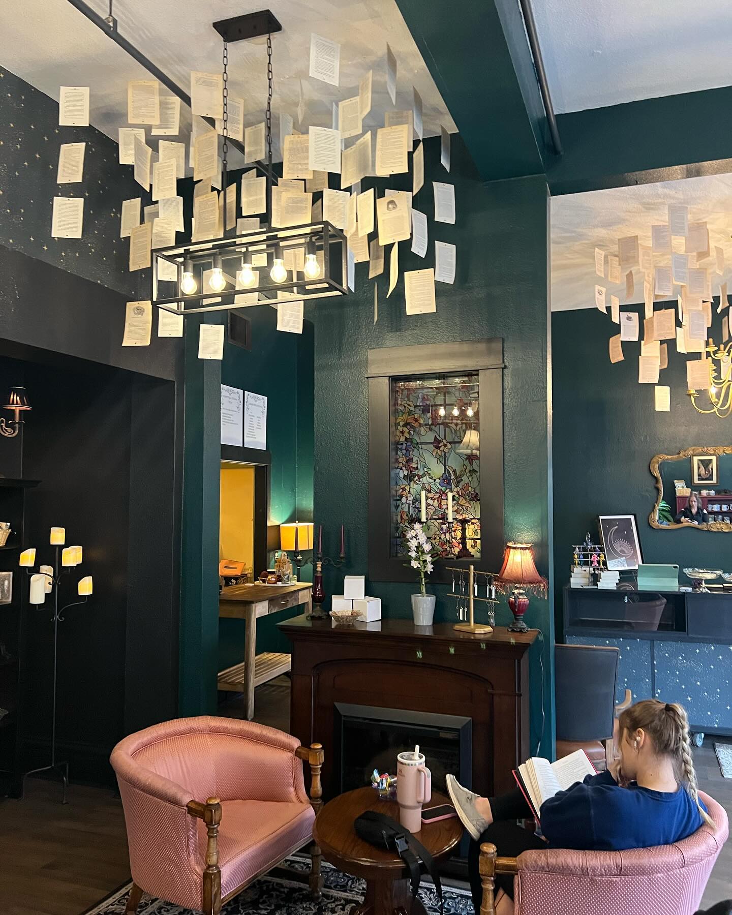 📚 Last week some of us got to go to @daffodilbooksandgifts and it was the cutest, coziest little bookstore!😊 📚
✨ We definitely recommend visiting if you ever find yourself in the Eugene area (you deserve to treat yourself!)✨
📚 We are happy bookworms!! We hope to see you at our book club tomorrow!📚
.
.
.
.
.
.
.
.
.
.
.
.
#hillsborofantasybookclub #bookclub #bookstagram #booklover #books #bookworm #reading #foryou #bookish #booknerd #bookaddict #bookcommunity #bookstagrammer #readersofinstagram #bookrecommendations #bookreview #bookshelf #booklovers #booksofinstagram #booksbooksbooks #bookblogger #goodreads #read #booklove #bookaholic #bookphotography #author #booktok #readingtime #bookobsessed