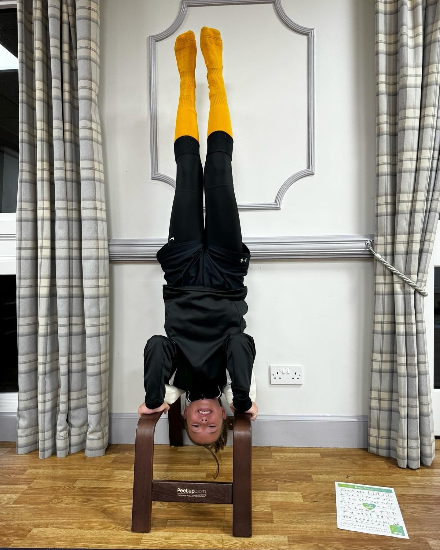 “I can’t do it, Rhiannon.”
I hear this phrase all the time—not just from my students, but sometimes even from myself. Doubt is natural; we all experience it. But what truly matters is having someone in your corner to remind you just how capable you are, even when you forget. Encouragement, belief, and a little positivity can make all the difference when facing challenges.
After a quick pep talk, just look at her! That proud smile says it all. She did it! The whole class erupted in cheers and claps, celebrating her achievement. Moments like these are what make this community so special 🥹
This is the kind of girlhood I wish I had growing up—pure support, zero negativity, and a space where girls lift each other up. Our Thursday yoga class is more than just a class; it’s a little hub of growth, empowerment, and sisterhood. I’m so lucky to witness these incredible young girls blossom into strong, confident women. 💜👏
##kidsyoga #Yoga #teacher #ChildrensYoga #activityprovider #foryou #fyp #kidsclub #kiddingaroundyoga #MyYogiBairns #teacherlife #parentlife #Kids #funny #teachergram #sisterhood #girlpower #girlssupportgirls