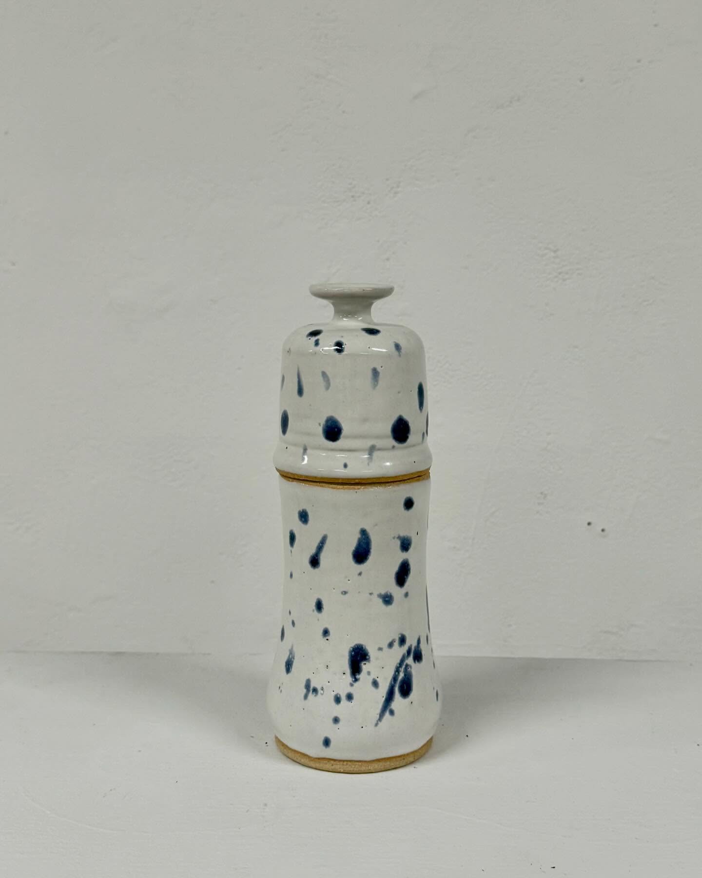 jars and lids and lids and jars!