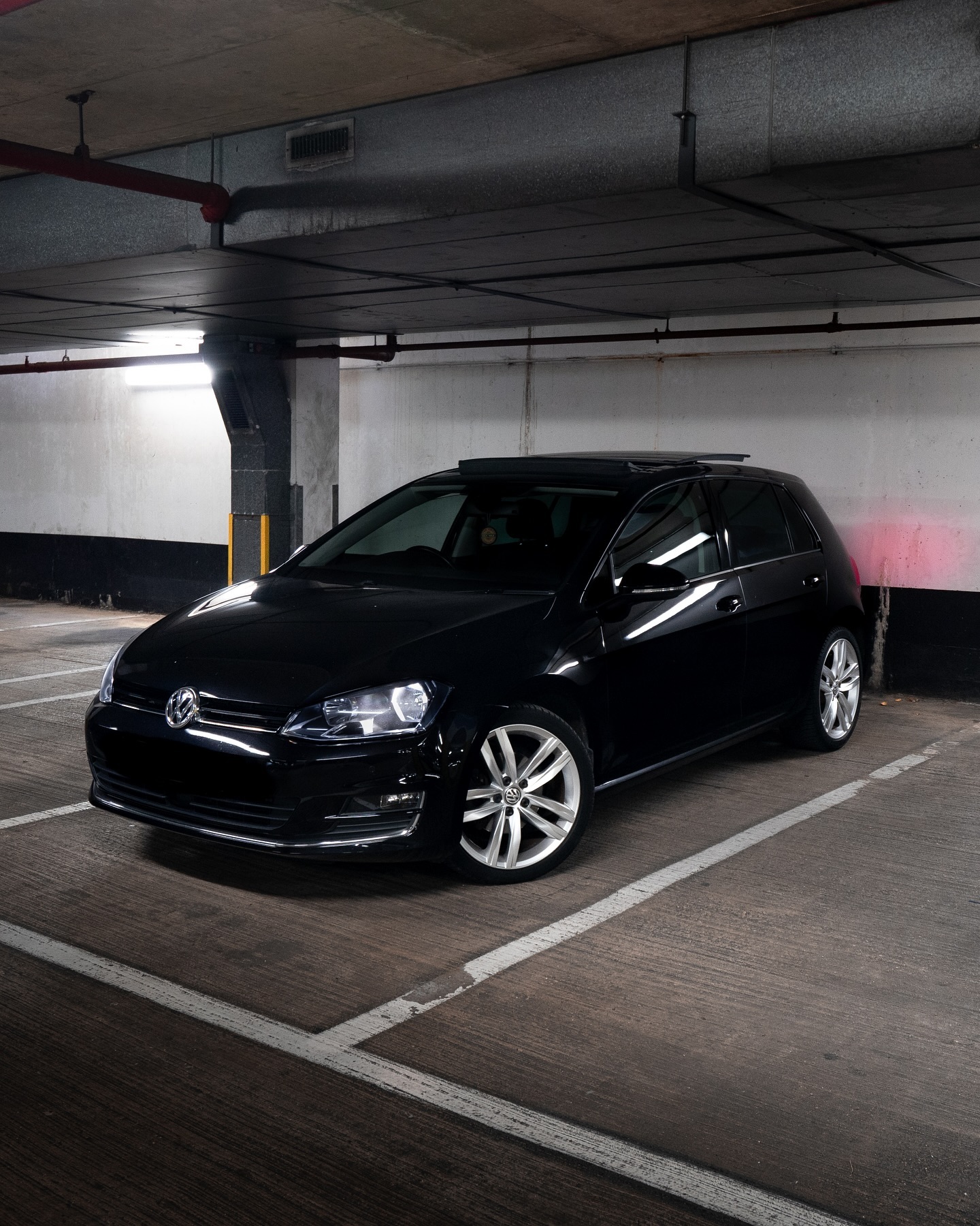 Underground vibes
#vw #golf #hatchback #TDI #automotive #carsdaily #carguy #automotivephotography #automobile #automotiveart #motosport #golfgt #golfgtd #golfgti #vwfamily #vwfans #hertfordshire #sonyalpha #sonya7iv