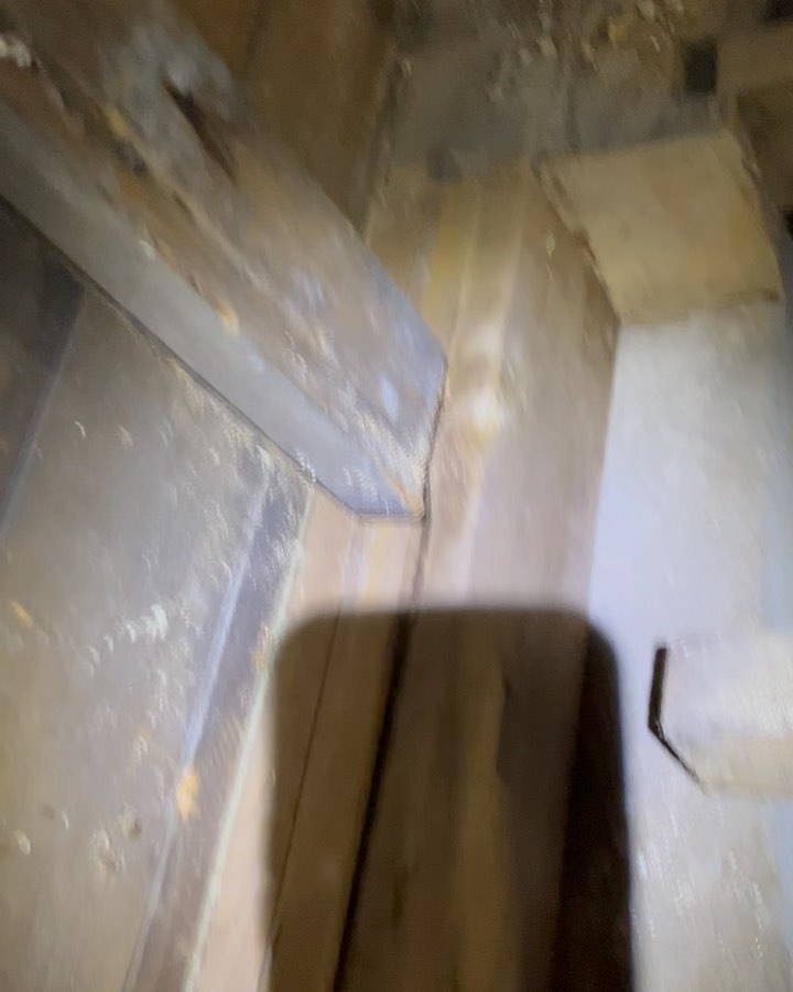 Repairing a THICK mud seal on a older home #renovation