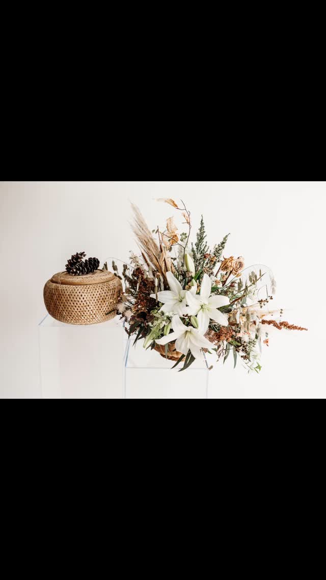 Post 2 of 2 🤍
Reminder - Flowers are grown on a farm. These flowers are tended to and cared for by the farmer and farm hands. They are then processed, packaged, and transported to flower wholesalers through various forms of transportation all over the earth. Wholesalers then need to process the flowers and harbour/care for them until a florist purchases the flowers. From there the flowers are delivered to a florist by the wholesalers delivery driver. Once the flowers finally get to the florist they are processed and cared for all before they are even designed in vessels...
Returning Home advocates repurposing materials and sourcing from local farms. Supporting local flower farmers and wholesalers who source from local flower farms will help cut some of the middle man cost. I hope everyone will remember all of these variables next time they are ordering flowers from their local florist.
Florists - check out @floweringminds.education She shares realistic floral pricing.
* Photos from the Autumn section of Returning Home. This arrangement is a mix of dried and fresh flowers and foliage.
Post 2 of 2 🤍
#nofloralfoam #greenfuneral #returninghomeflorist