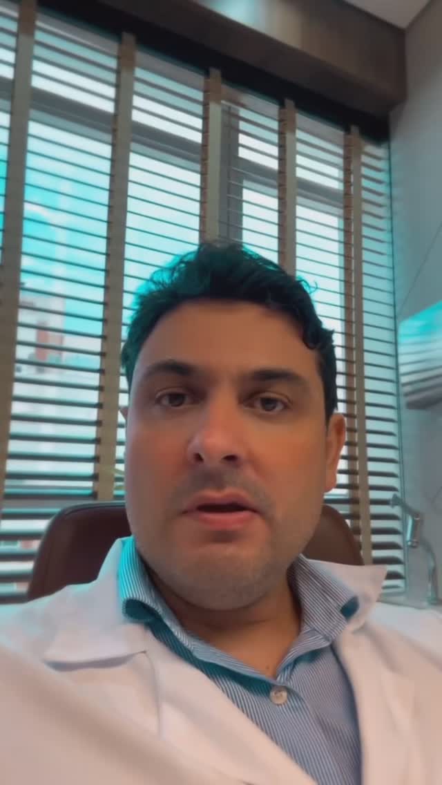 Obesidade é uma doença crônica, e o tratamento vai muito além da cirurgia. Minha paciente, Lidy, entendeu que a cirurgia é apenas um dos pilares para o sucesso no controle do peso. O resultado imediato pode ser impressionante, mas é o comprometimento com mudanças no estilo de vida e acompanhamento contínuo que garantem a saúde a longo prazo. Confiram o story dela para ver como tem sido sua jornada!
@nutri_lidy_borges