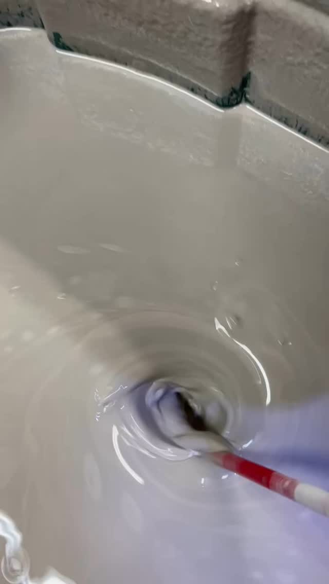 Some of the many steps of glazing… Featured now at a pottery studio near you 😊
#servebeautifully #potteryglazing #potterystudio #potterylife #heirloomquality #custommadepottery #potteryordersforchristmas #mindfullymade #madebyhand #artisan #rusticmodern #farmhouseinspired #stoneware #homewares #dinnerware #chooselovely #pottery #potterygifts #PAWildsmade #visitclarioncounty